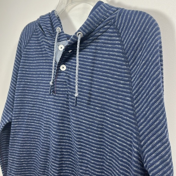 Tommy Bahama Men’s Stinson Stripe Hoodie color is ocean deep. Size medium. NWT. - Picture 2 of 11